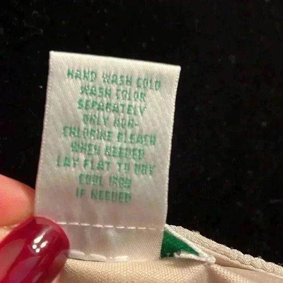 Laura Ashley Petite Medium Tan/Beige Short Sleeve Textured Blouse - Picture 8 of 8